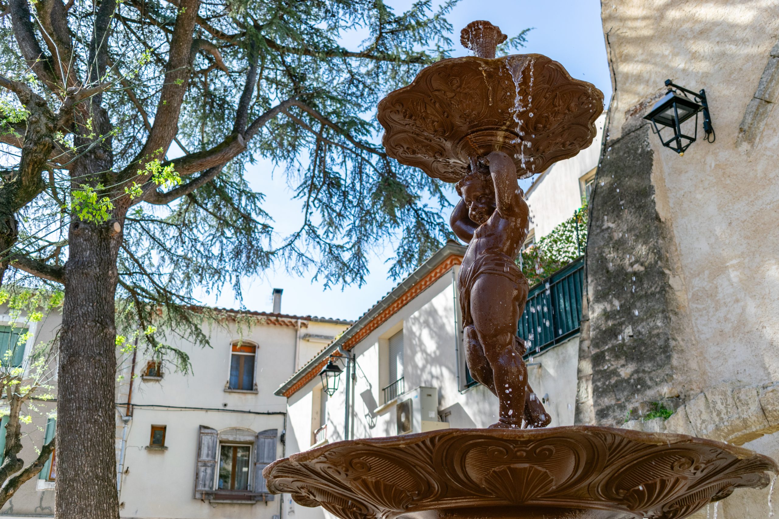 tour_horloge_fontaine